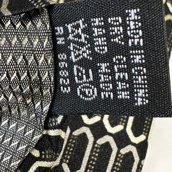 Giorgio Brutini Collezione Tie Black/Grey/Cream Handmade Silk Geometric preppy - Picture 3 of 12